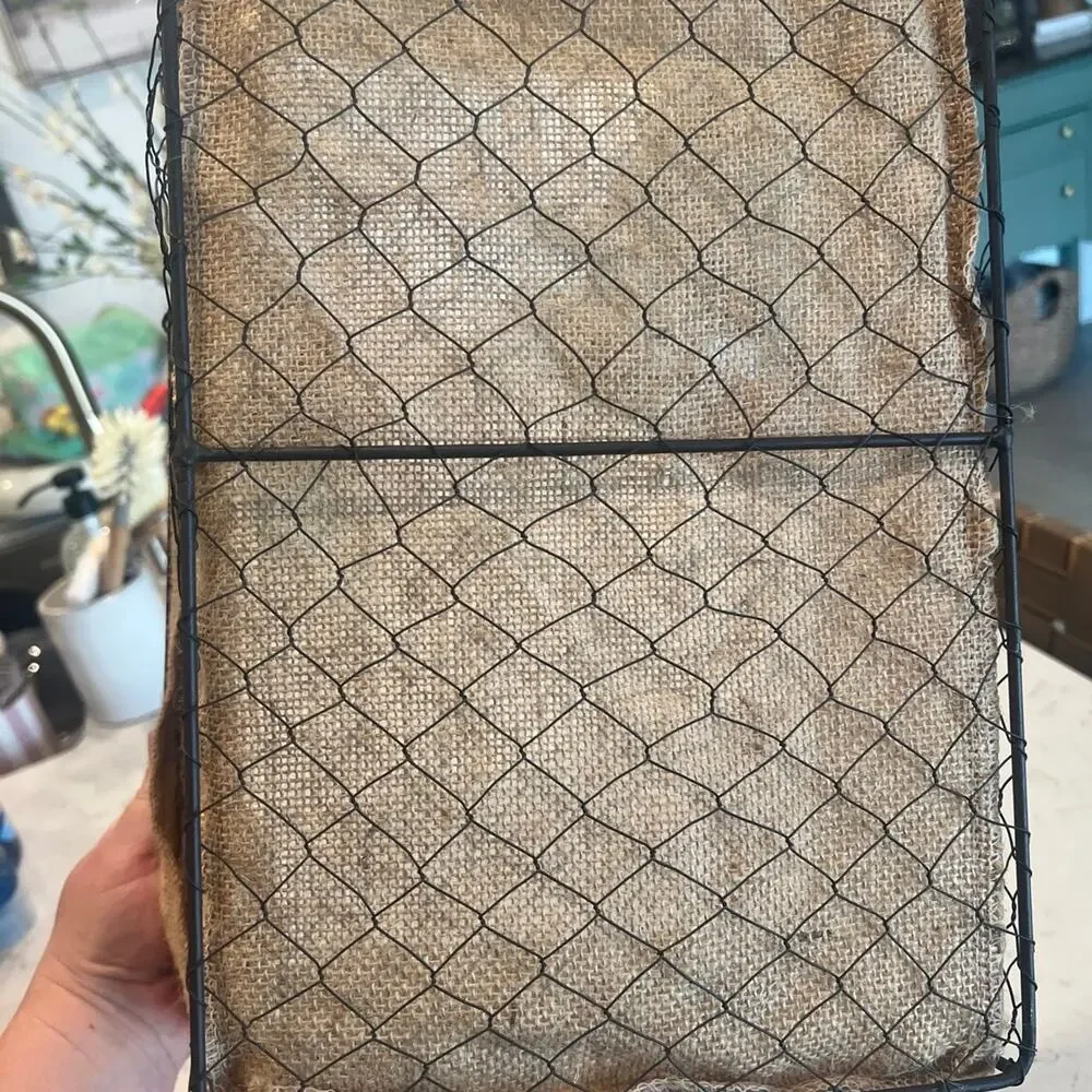 Chicken wire basket with burlap liner